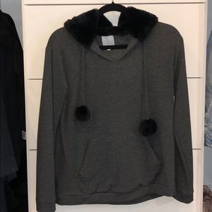 TESS ELLIOT STUDIO Pullover with Fur Hood